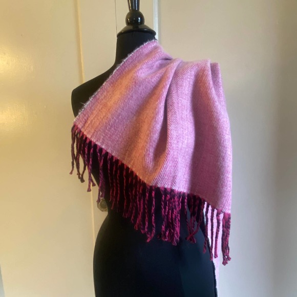 Red & Black Scarf with Tassels - Picture 4 of 4